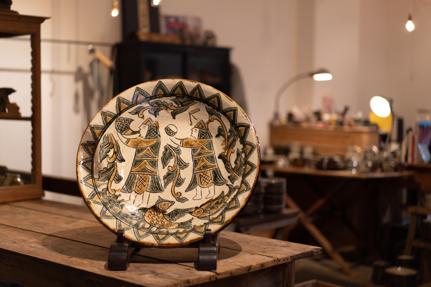 菅原謙 エジプト紋 1尺7寸皿 – Vada antiques