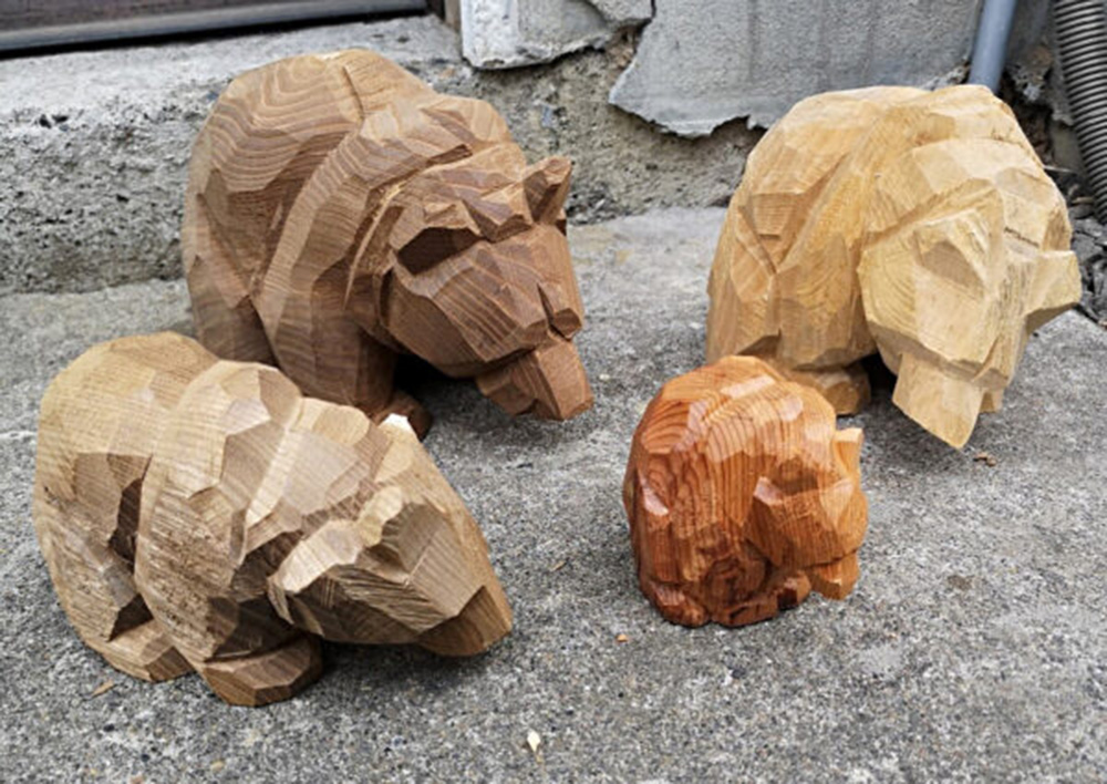 北海道の木彫り熊
